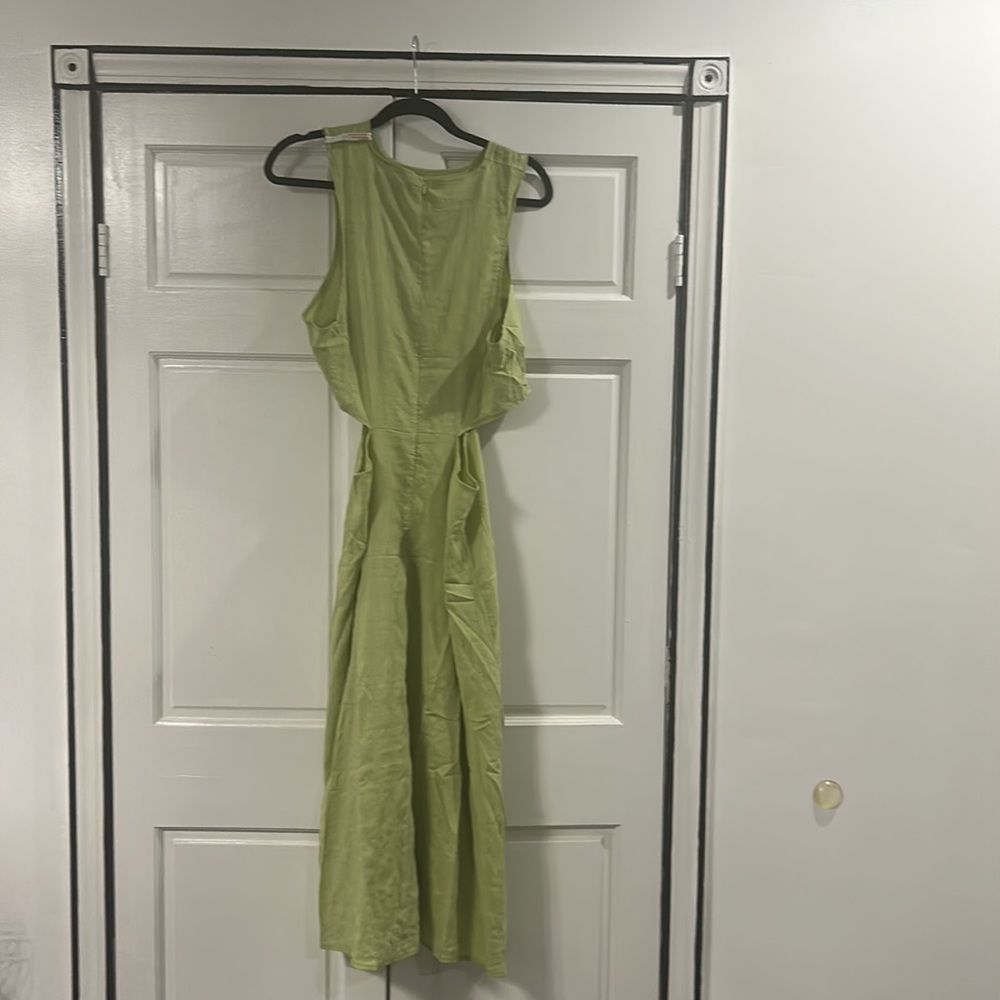Celery green dress never worn - Picture 3 of 5